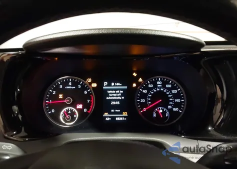 2022 Kia K5 Gt-Line z USA, uszkodzony, nr VIN 5XXG64J27NG096493